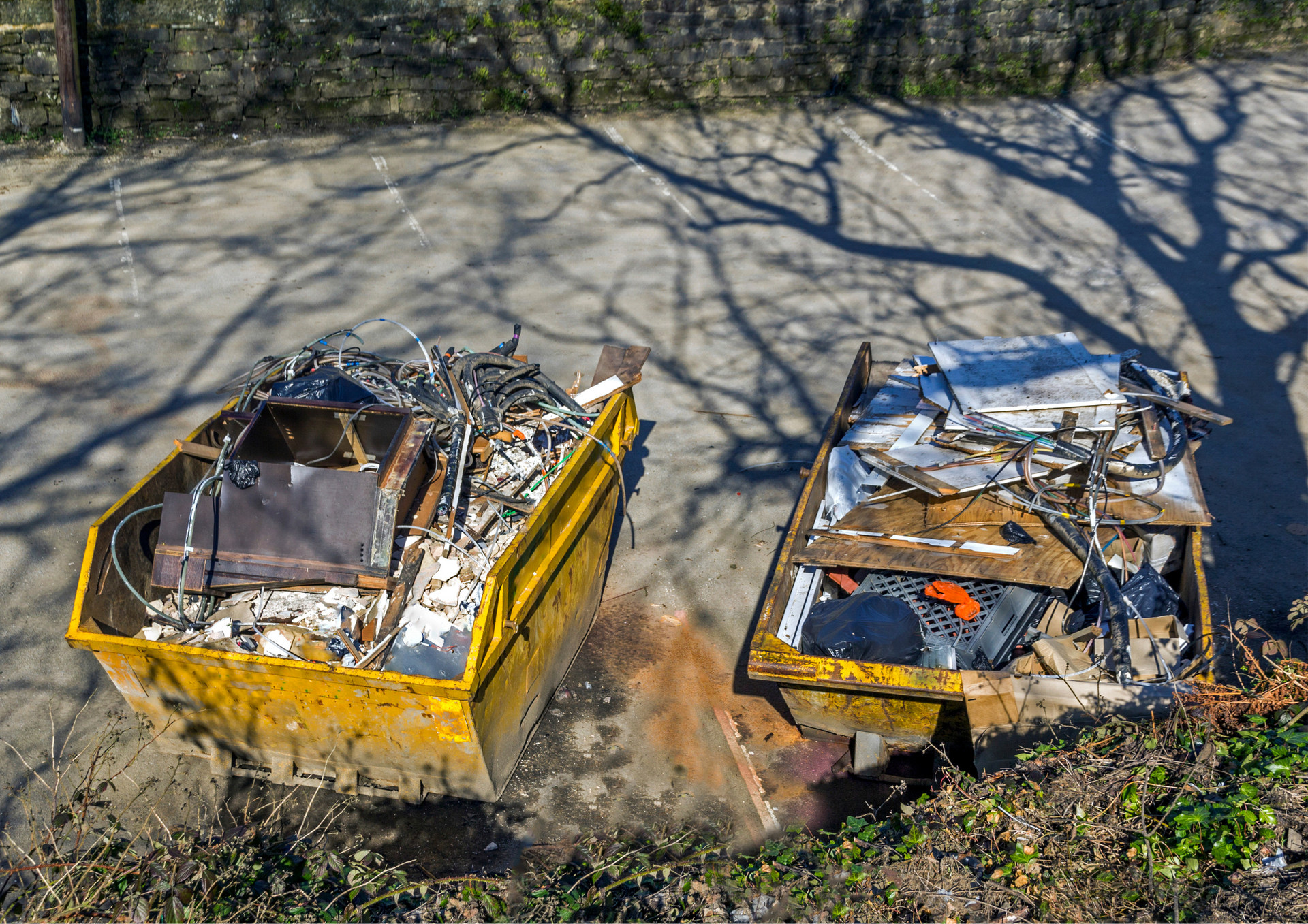 Choosing Between Short-Term and Long-Term Skip Hire for Waste