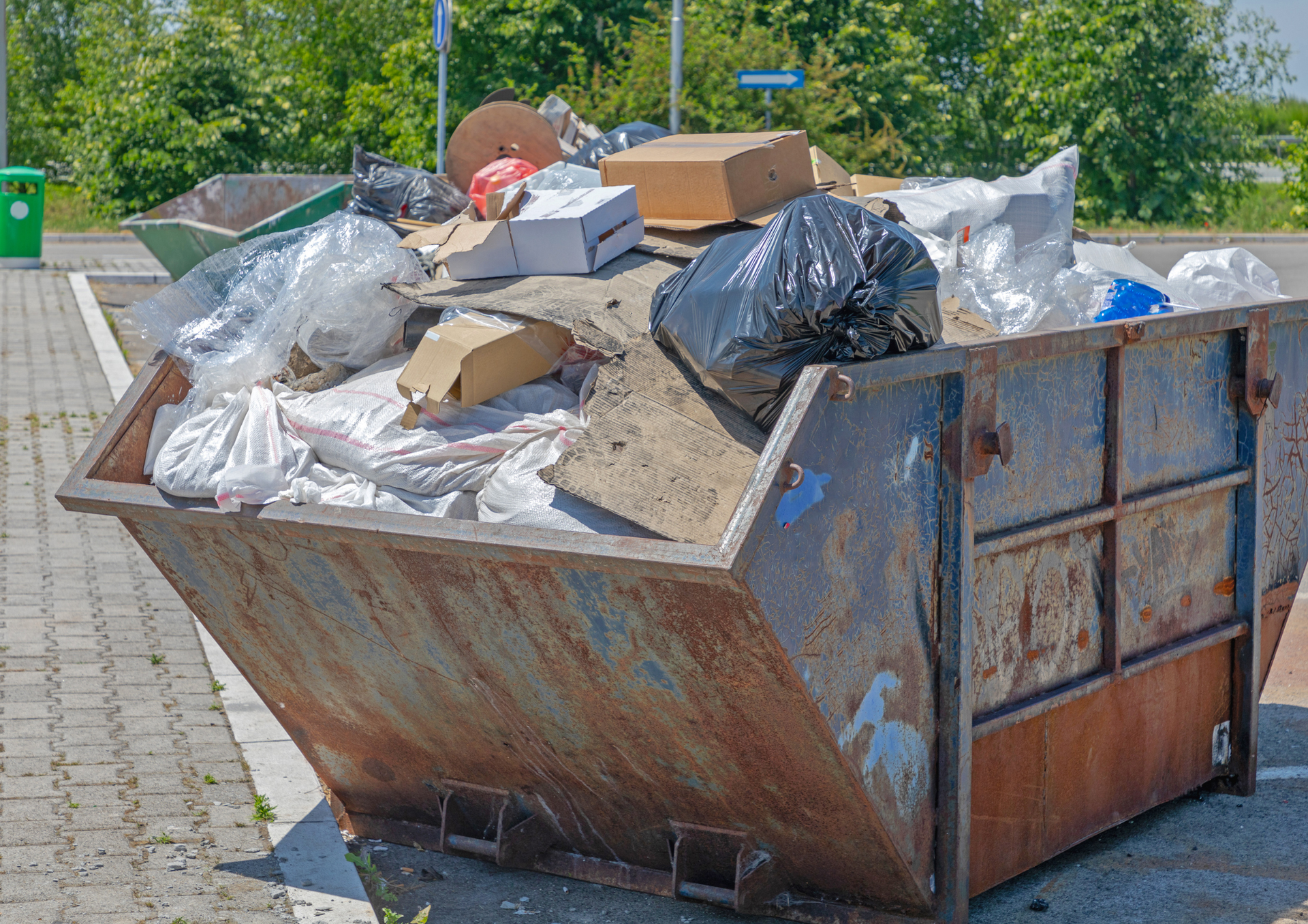 Skip Hire Near Me for Shed and Outbuilding Clearance Solutions