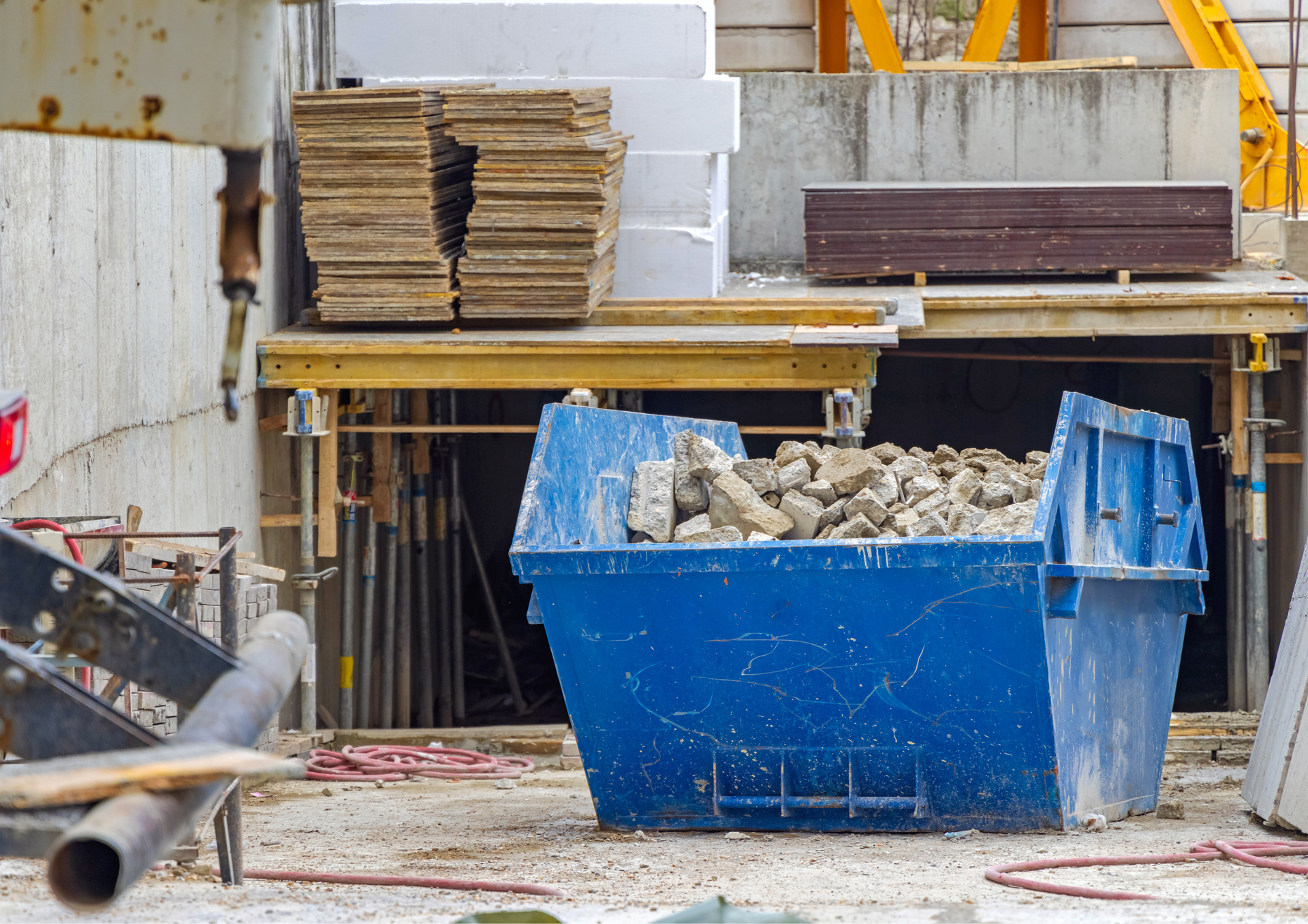Skip Hire: The Key to Managing Construction Waste Efficiently